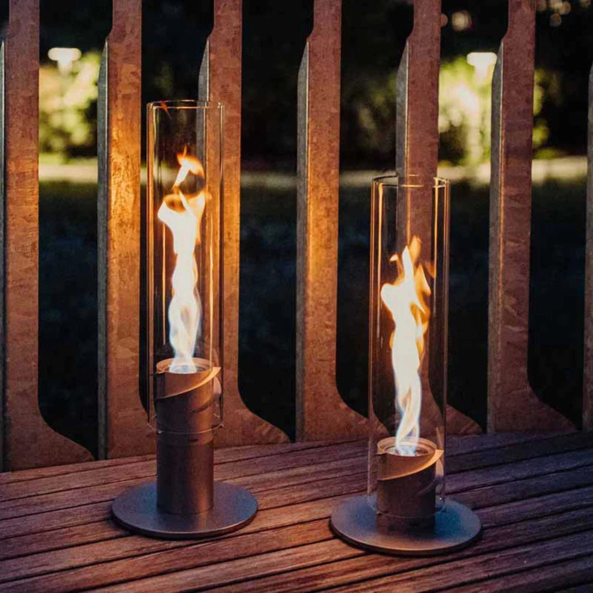 Elevation stand for Höfats SPIN 1200 freestanding bio fireplaces