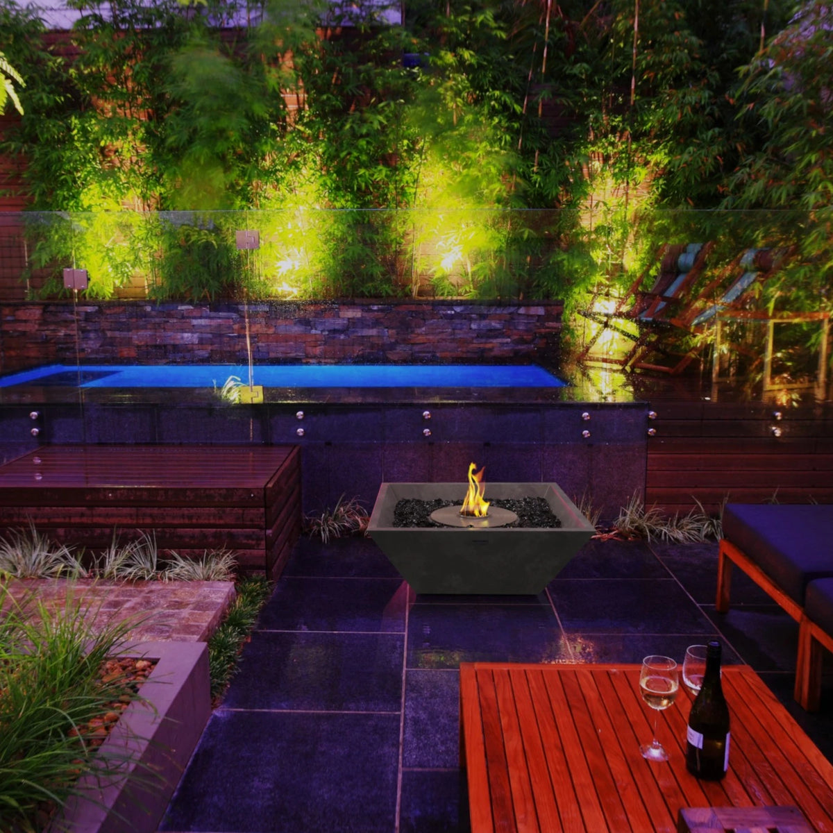 Nova 600 Outdoor Bioethanol Fireplace